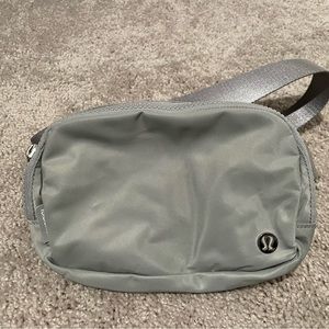 Lululemon wear everywhere belt bag